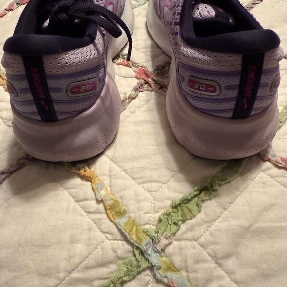 Brooks Women's Running Shoes - Purple and White Size 7.5 - Picture 3 of 8